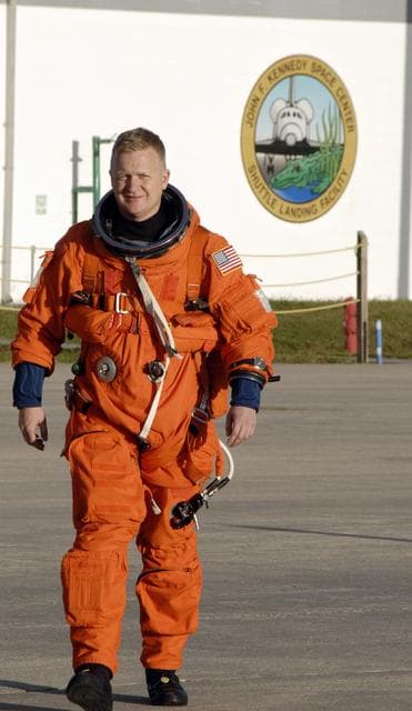 NASA image: KSC-08pd3620