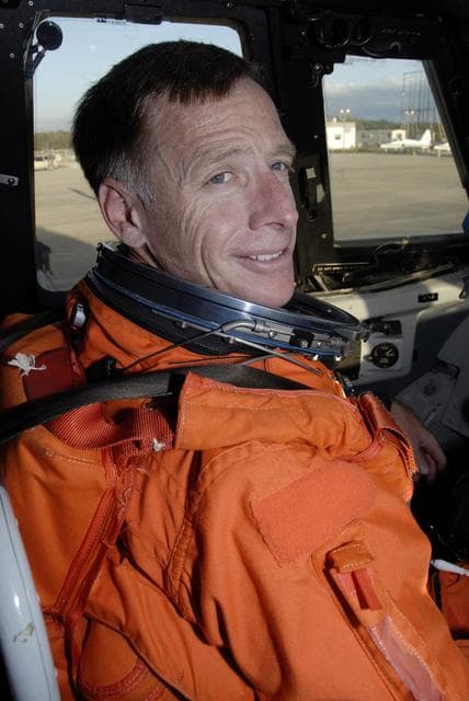 NASA image: KSC-08pd3621