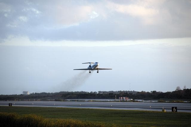 NASA image: KSC-08pd3623