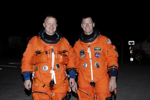 NASA image: KSC-08pd3629