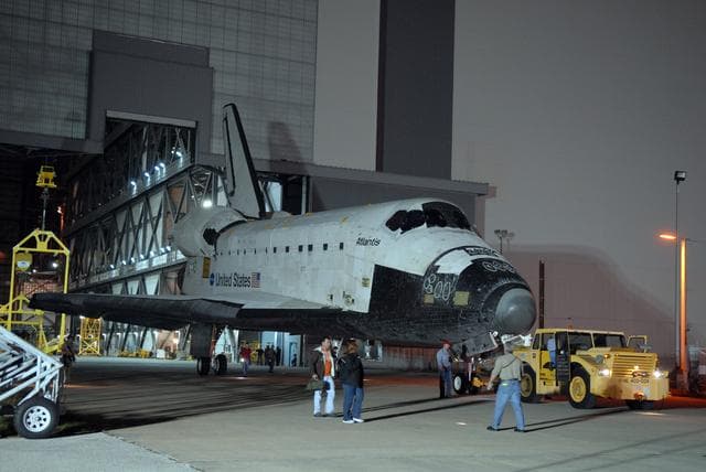 NASA image: KSC-08pd3645