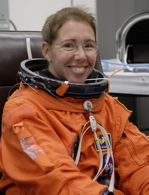 NASA image: KSC-08pd3679