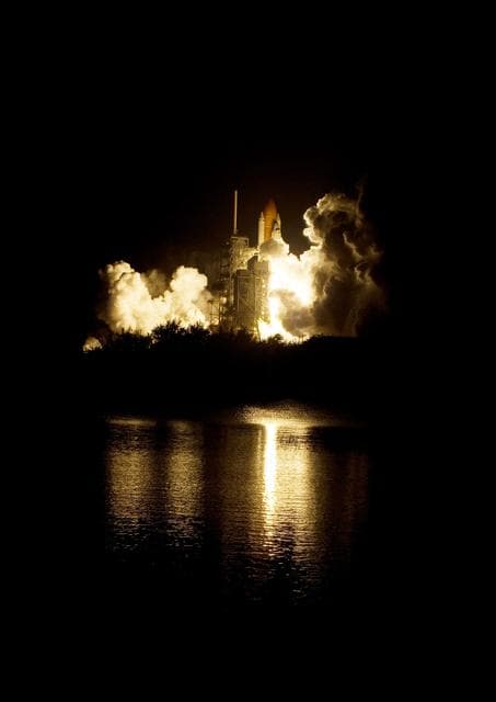 NASA image: KSC-08pd3708