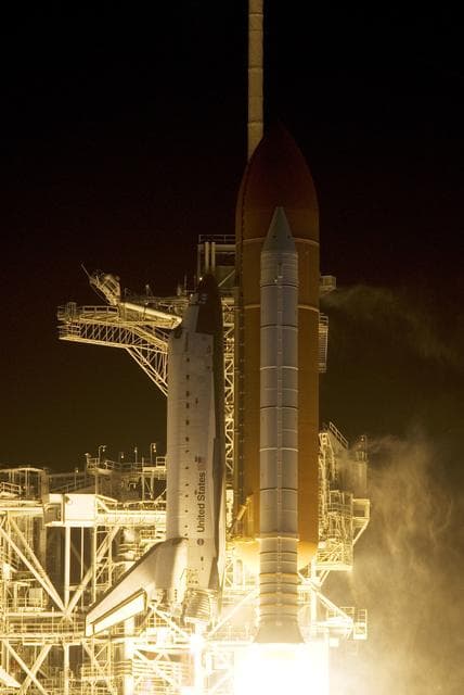 NASA image: KSC-08pd3715
