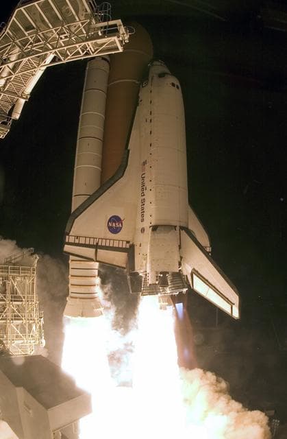 NASA image: KSC-08pd3720