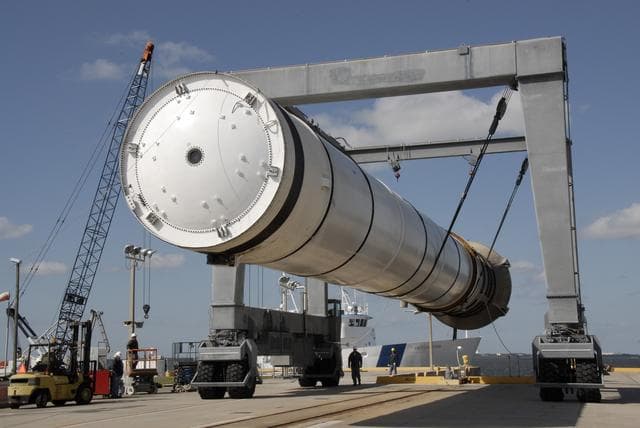 NASA image: KSC-08pd3734