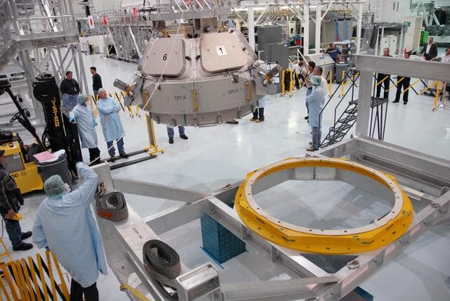 NASA image: KSC-08pd3758