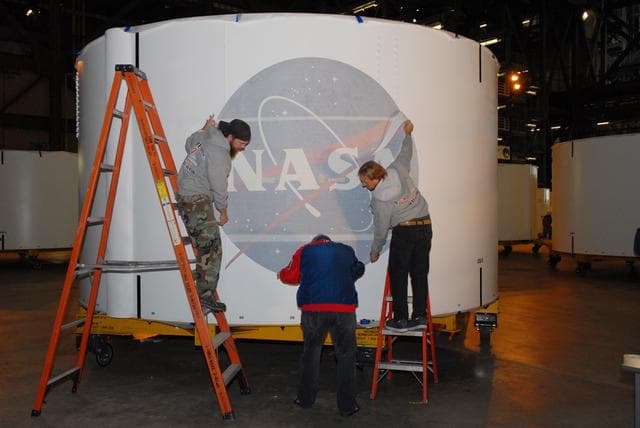 NASA image: KSC-08pd3768