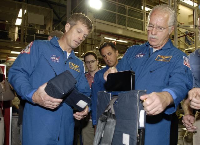 NASA image: KSC-08pd3784
