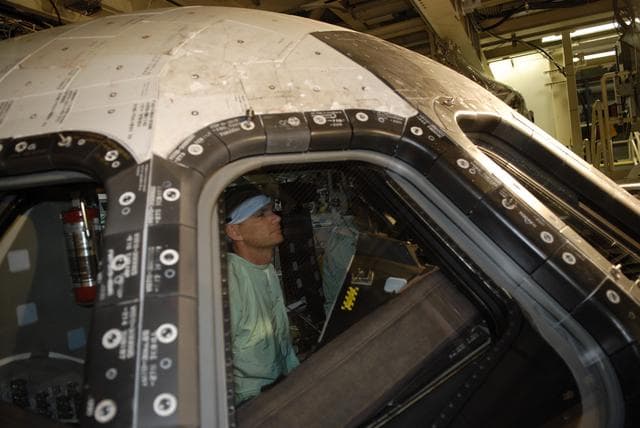 NASA image: KSC-08pd3792