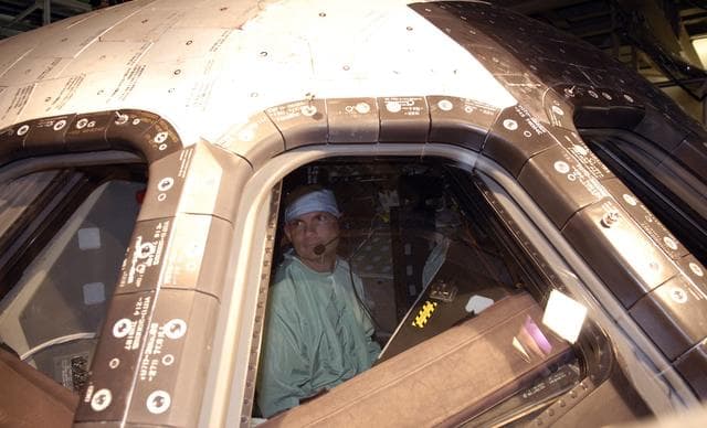 NASA image: KSC-08pd3793