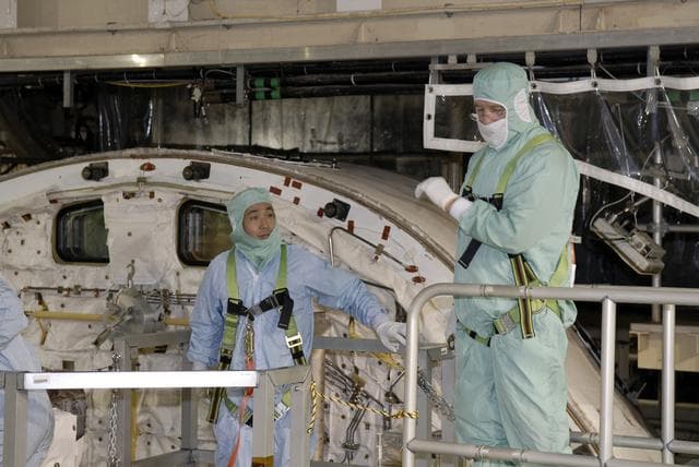 NASA image: KSC-08pd3799