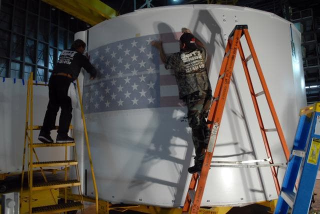 NASA image: KSC-08pd3805