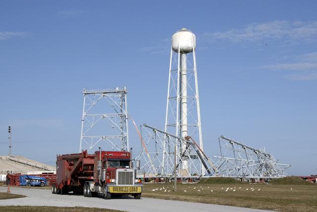 NASA image: KSC-08pd3810