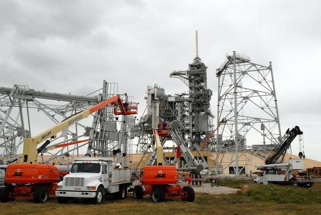 NASA image: KSC-08pd3823