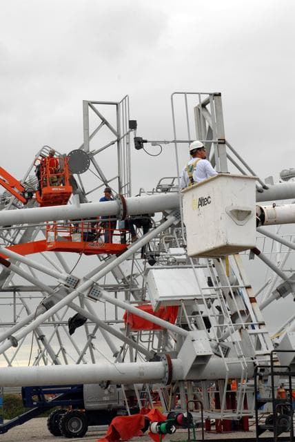 NASA image: KSC-08pd3825
