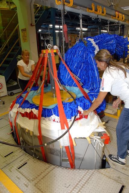NASA image: KSC-08pd3835