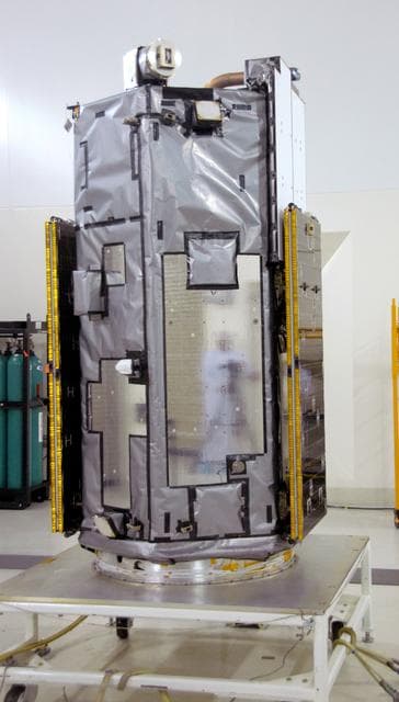 NASA image: KSC-08pd3848