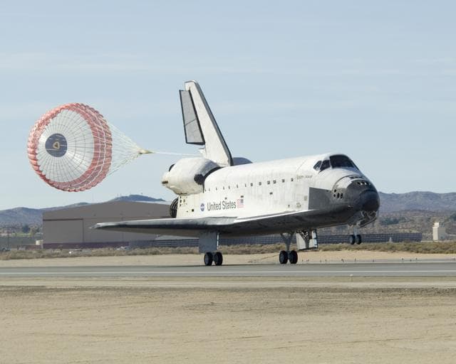 NASA image: KSC-08pd3854