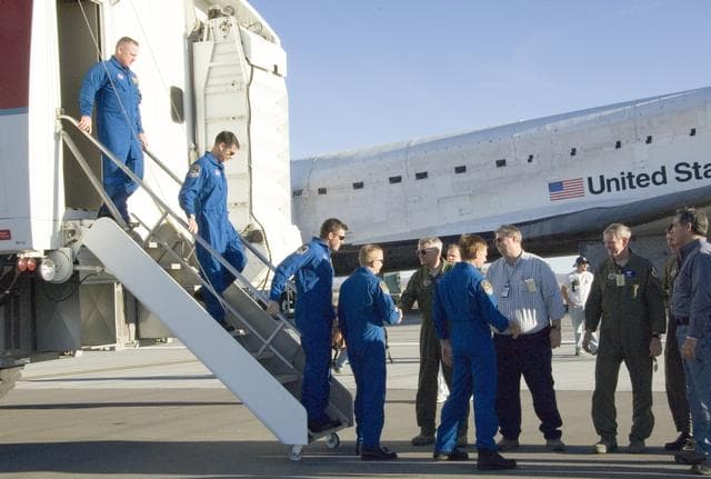 NASA image: KSC-08pd3877