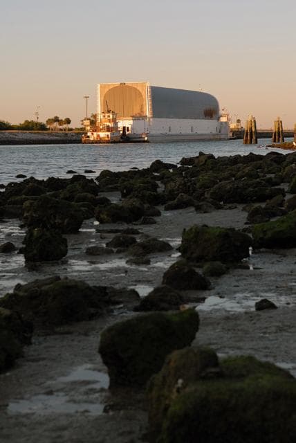 NASA image: KSC-08pd3891