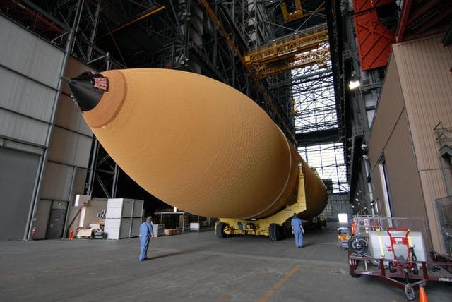 NASA image: KSC-08pd3910