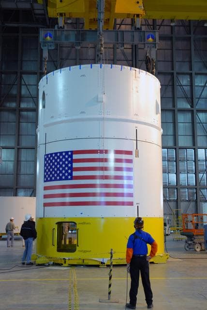 NASA image: KSC-08pd3946