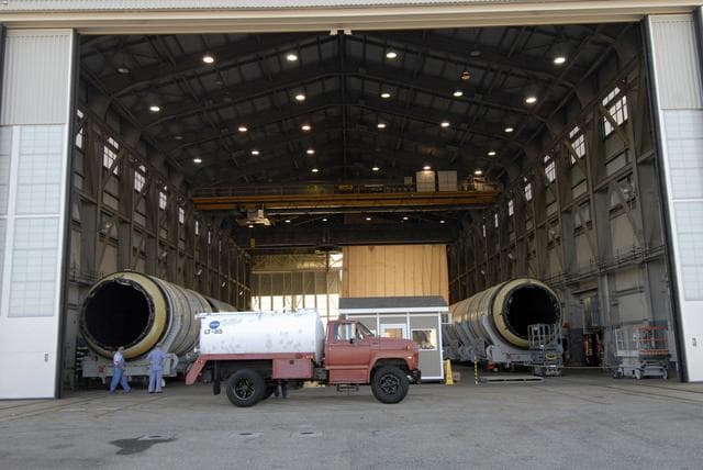 NASA image: KSC-08pd3957