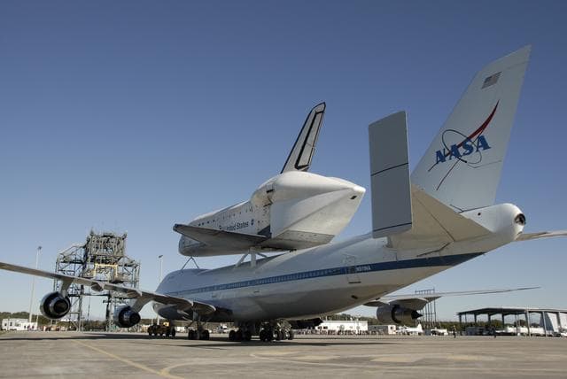 NASA image: KSC-08pd3980