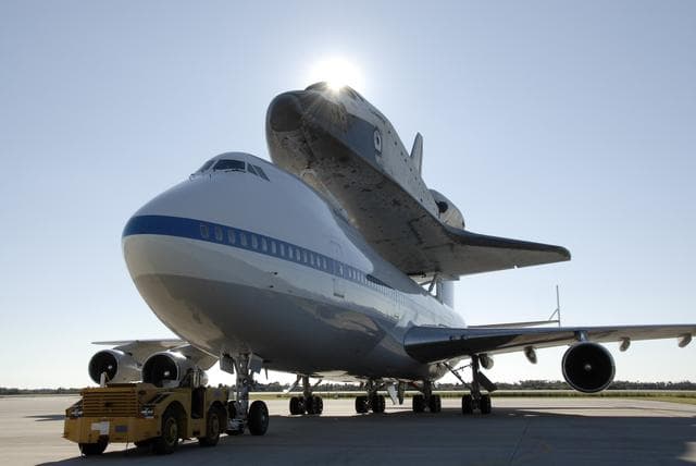 NASA image: KSC-08pd3981