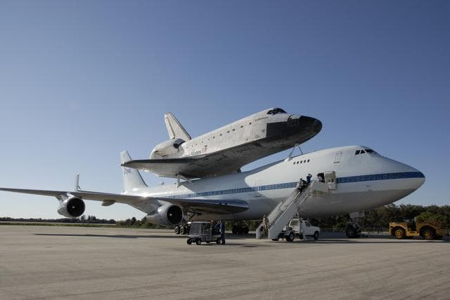 NASA image: KSC-08pd3984