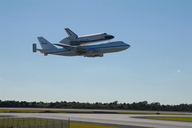 NASA image: KSC-08pd3985