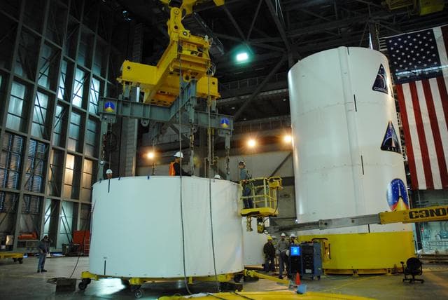 NASA image: KSC-08pd3990