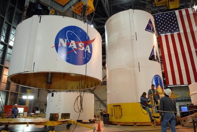 NASA image: KSC-08pd3994