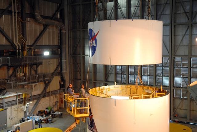 NASA image: KSC-08pd3997