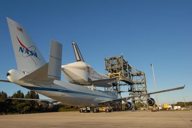 NASA image: KSC-08pd3999