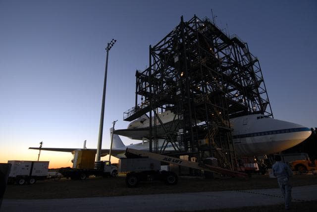 NASA image: KSC-08pd4003