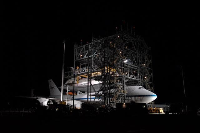 NASA image: KSC-08pd4007