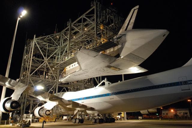 NASA image: KSC-08pd4009