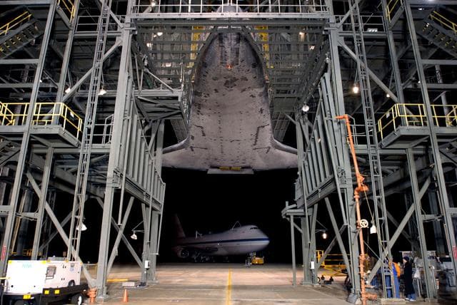 NASA image: KSC-08pd4010