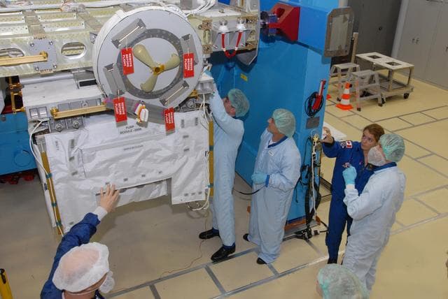 NASA image: KSC-08pd4038