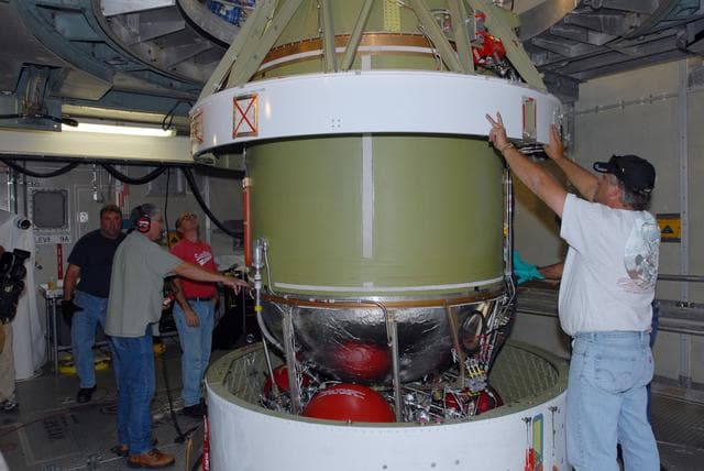 NASA image: KSC-08pd4057