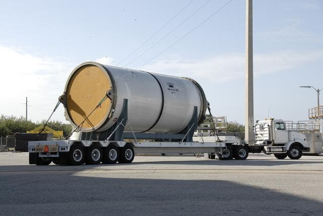 NASA image: KSC-08pd4062