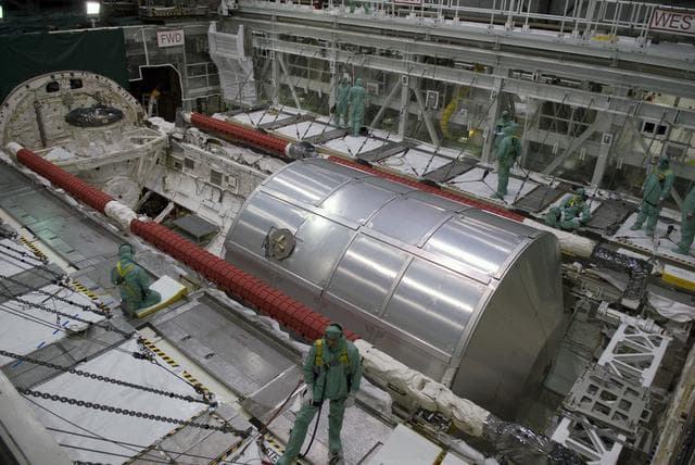 NASA image: KSC-08pd4080
