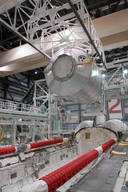 NASA image: KSC-08pd4084