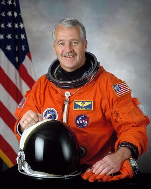 NASA image: KSC-08pd4135