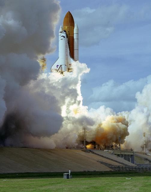 NASA image: KSC-08pp0289