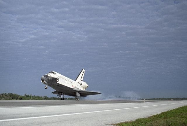 NASA image: KSC-08pp0436