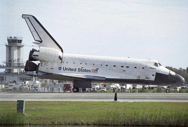 NASA image: KSC-08pp0439