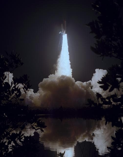 NASA image: KSC-08pp0751